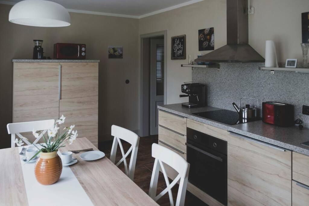Moderne Wohnung im Herzen der Natur - Ingo's Dream Babelin Exterior foto
